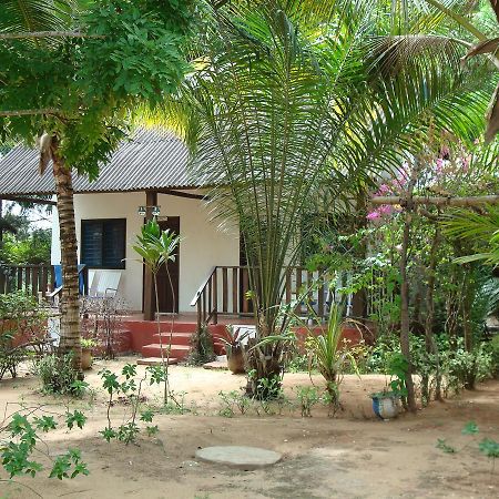 Hotel Village Vacances Awale Plage Grand-Popo Exterior foto